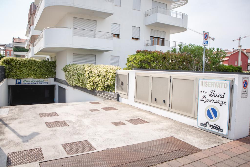Hotel Speranza Lido di Jesolo Esterno foto